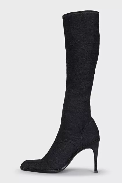 Pointed-toe fabric boots
