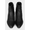 Leather Cossack boots with a zipper