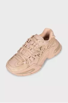 Розовые кроссовки с кружевом Airmaster
