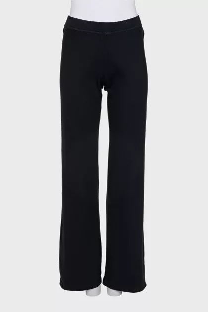 Black sweatpants with elastic waistband