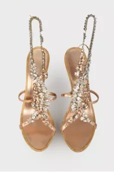 Open sandals with rhinestones