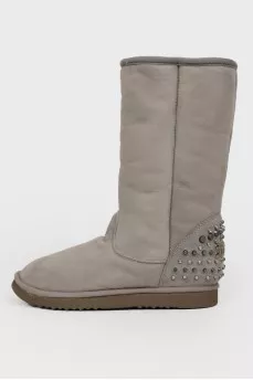 Slip-on boots with rhinestones