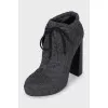 Textile ankle boots with a stable heel