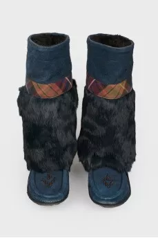 Low-cut boots with fur