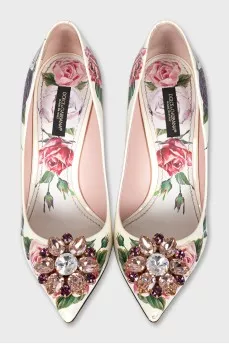Leather pumps with floral print