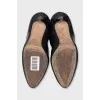 Leather ankle boots without fastening