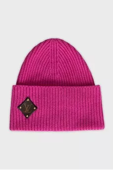 Pink hat with a brand logo