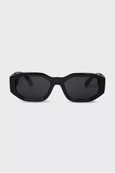 Sunglasses with embossed logo