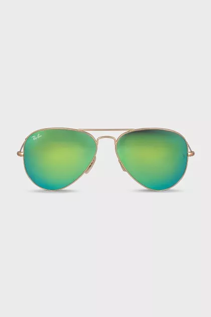 Men's sunglasses with green lenses