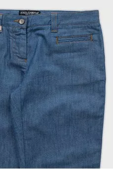 Blue straight jeans with a zipper