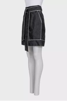 Silk skirt with a small print and a belt