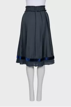 Wool and silk skirt with beaded decoration