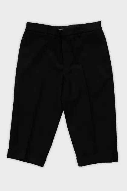 Straight-cut wool shorts