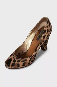 Leopard print textile shoes