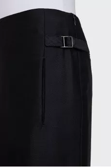 Black straight skirt