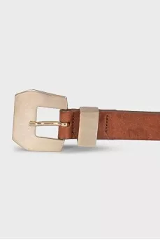 Narrow leather belt