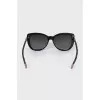 Sunglasses with a signature monogram
