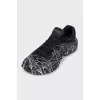 Men's sneakers made of textile and leather with a print