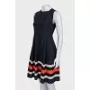 Fitted dress with zipper and stripes