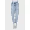 Tapered fit blue jeans