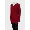 Red cashmere pullover with tag