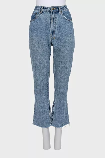 Flared jeans with embroidery on the pocket