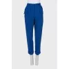 Cropped trousers with high waist and creases