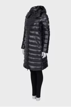 Fitted down jacket with a snap-button hood
