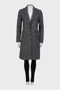 Fitted coat decorated with sequins