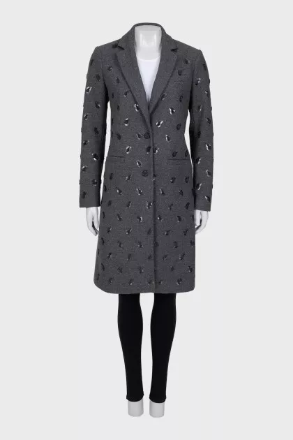Fitted coat decorated with sequins