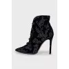 Velvet ankle boots decorated with embroidery