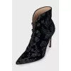 Velvet ankle boots decorated with embroidery
