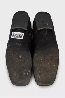 Leather loafers with gold hardware