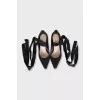 Pointed-toe shoes