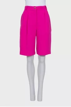 Pink suit with shorts with tag