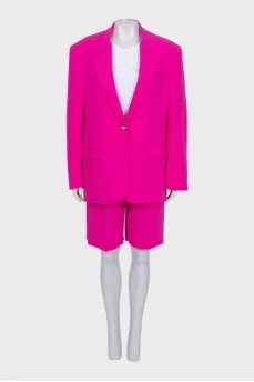 Pink suit with shorts with tag