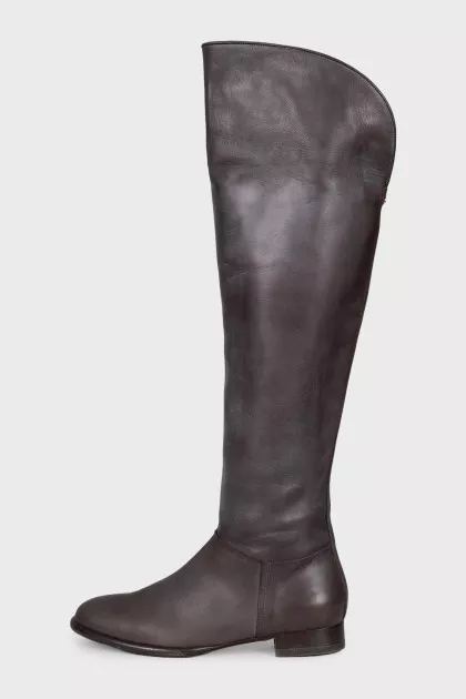 Brown distressed boots