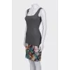 Fitted dress with contrasting hem