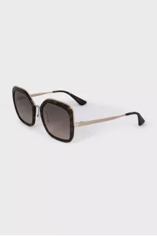 Brown grand print sunglasses