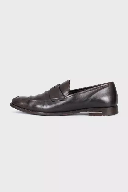 Men's brown leather loafers