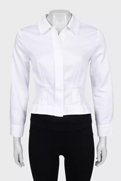 White fitted shirt