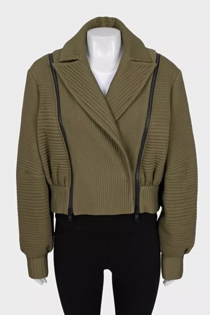 Cropped green jacket with detachable sleeves