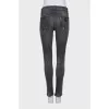 Рваные серые джинсы skinny fit