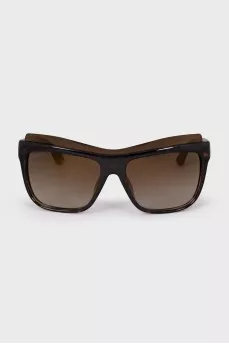 Grand sunglasses with tinting