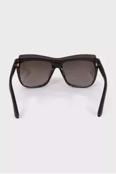 Grand sunglasses with tinting