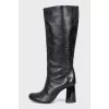 Leather boots with wide shafts
