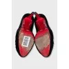 Velvet open-toe shoes