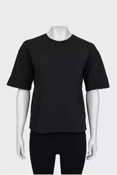 Black straight T-shirt