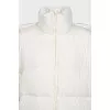 Білий пуховик фасону oversize
