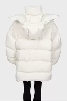 Білий пуховик фасону oversize